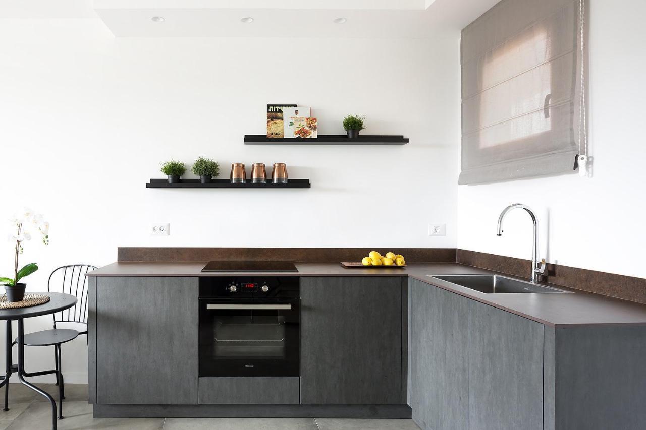 Caesarea Boutique Suite - סוויטת בוטיק קיסריה Buitenkant foto